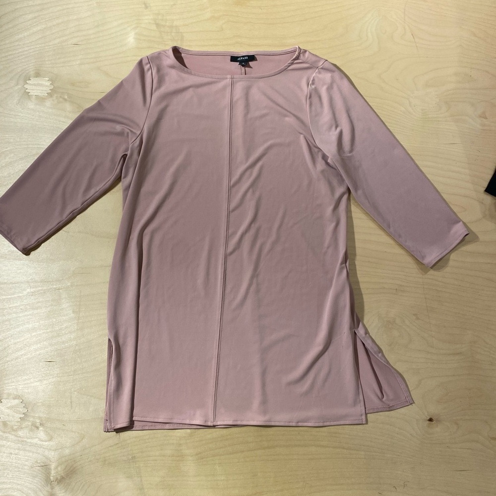 AlFANI Dusty Rose Three-Quarter Sleeve Tunic Medium (QT)